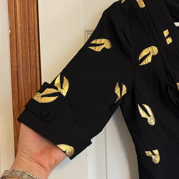 Unique Vintage x Harry Potter Wizarding World Black w/ Gold Snitch Fit & Flare - Picture 5 of 11